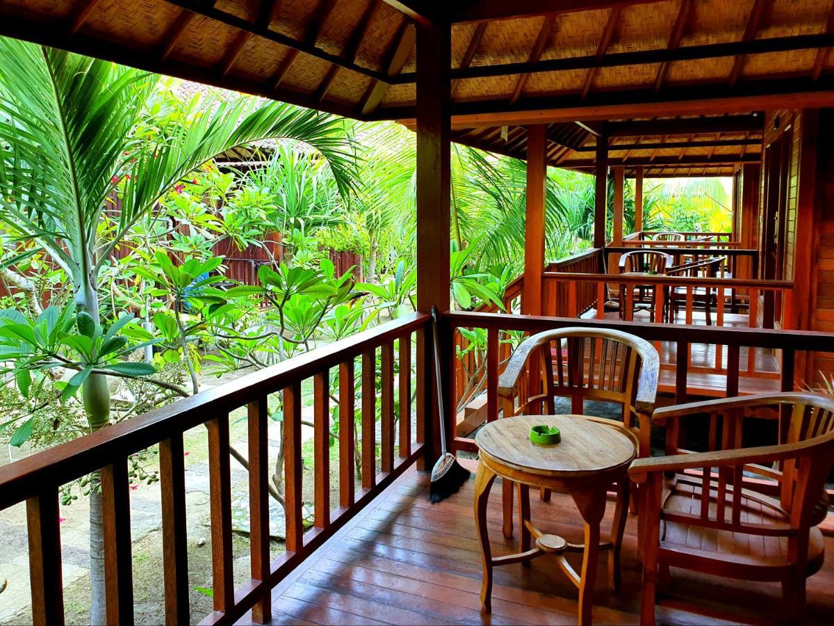 Lembongan Tropical Guesthouse Dış mekan fotoğraf